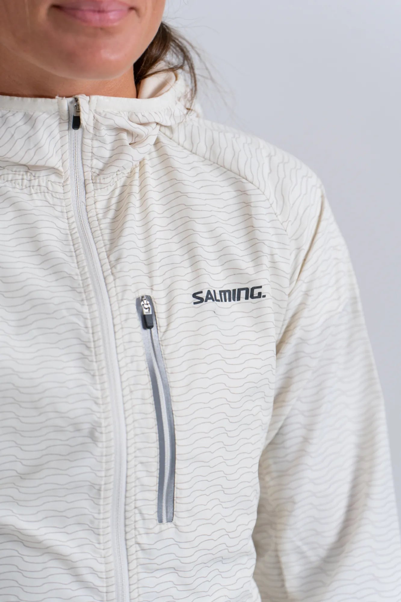 Salming Essential Run Jkt Laufjacke Damen Größe M Reflex