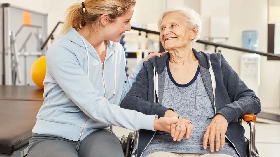 Team Gesundheit Wenn Eltern alt werden Kurs Pflege
