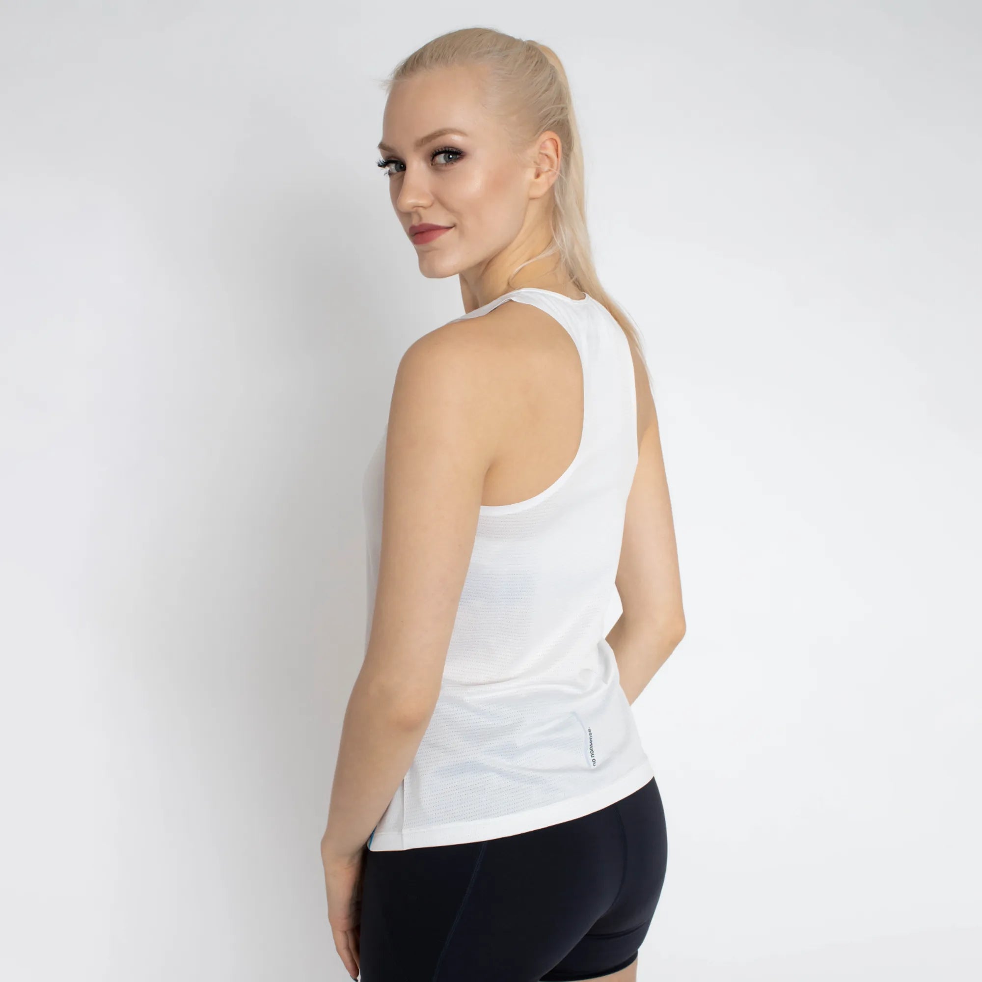 Salming Piteå Singlet Wmn Lauftop M leicht
