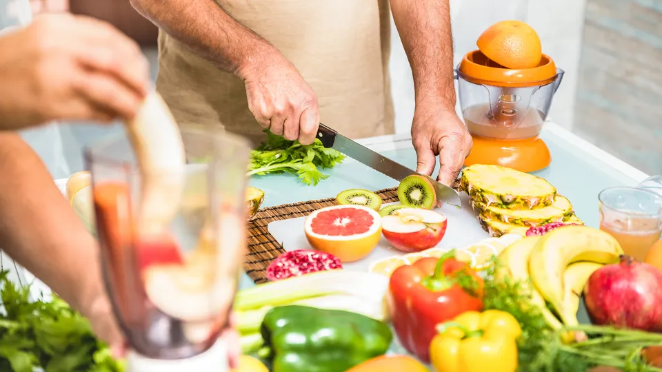 Team Gesundheit Bewusste Ernährung HitzeSchutz Gut verpflegt durch die warme Jahreszeit Kurs