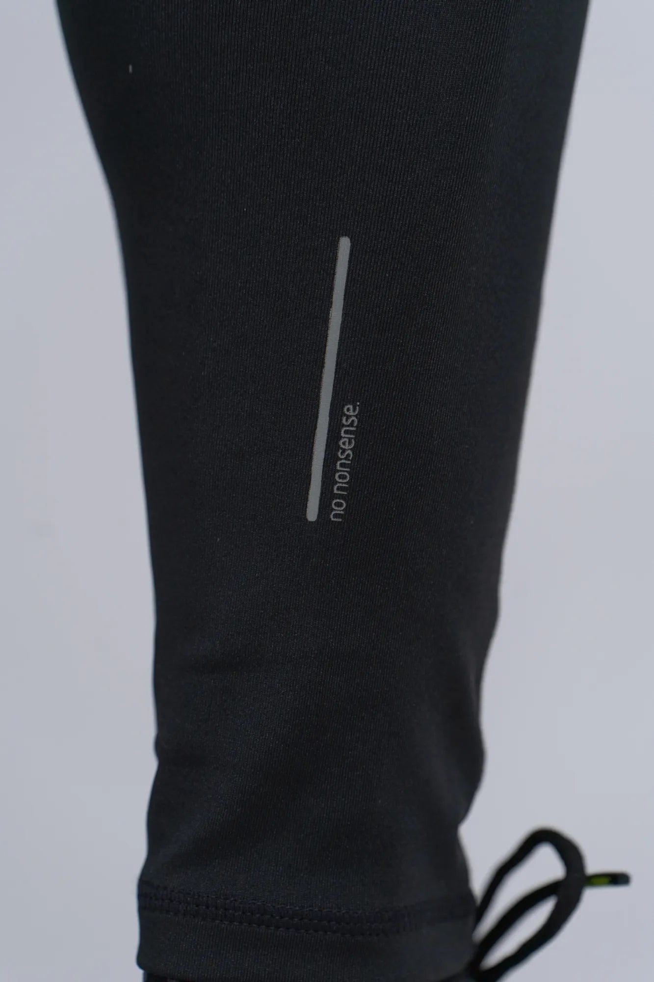 Salming Apparel Essential Tights Herren Laufhose Reflex